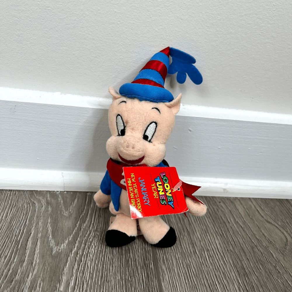 NWT LOONEY TUNES PORKY New Year 2000 8" PLUSH BEAN‎ BAG New Warner Bros Store